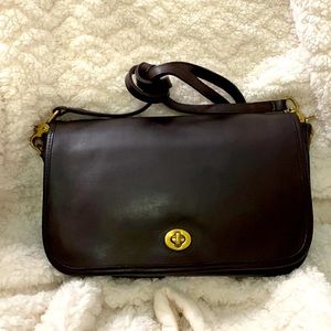 🛑✋✋🛑Rare Vintage Coach #9635 Convertible Clutch Bag in mahogany color 80’s